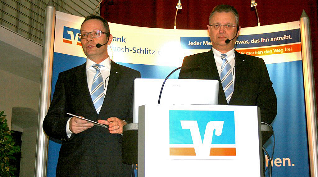 Tontechnisch gut ausgerüstet trug das Vorstandsduo Norbert Lautenschläger und Alexander Schagerl, von links, die Berichte kurzweilig und fundiert vor.