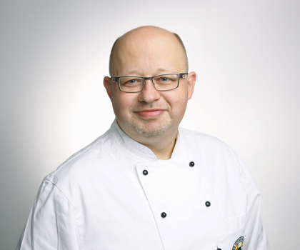 Stefan Faulstich Inhaber und Küchenchef, freut sich auf die Gewinner.