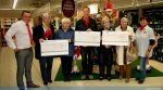 Unser Bild zeigt von rechts Rewemarkt-Inhaberin Renate Susemichel; Ingeburg Kleine und Bärbel Erd , Hospizdienst Vogelsberg; Dieter Hämmelmann, Kinderkrebshilfe; Anneliese Dern und Erika Wunsch, Gemeindewerkstatt, und Getränkemarktleiter Sebastian Tyka. Alle Empfänger der ansehnlichen Geldspenden zeigten sich erfreut und dankbar über die wertvolle Unterstützung ihrer ehrenamtlichen Arbeit und versicherten, dass die Spende ohne irgendwelche Verwaltungskosten, voll den sozialen Initiativen zugute käme. Die Spende für die Kleinen Helden  konnte am Donnerstagabend noch nicht überreicht werden, weil deren Vertreter offensichtlich nicht rechtzeitig anwesend sein konnte.
