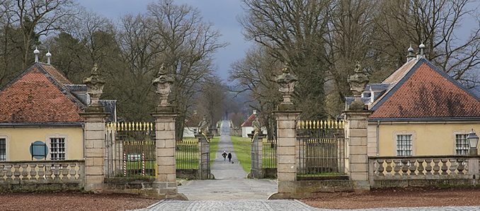 schlossfasenerie01