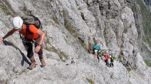 Leichte Kletterei zur Wasserfallwand (ca. 1.690 m)