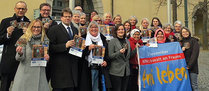 Frauenohnegewalt01