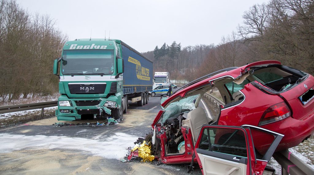 Unfall altenburg b254