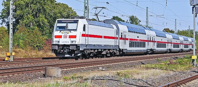 zug-bahn1