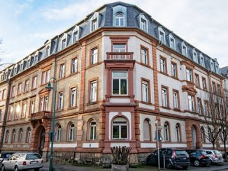 Altbau1