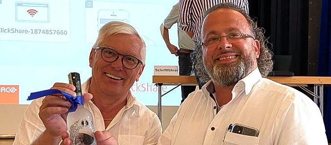 Fraktionsvorsitzender Claus-Dieter Schad (links im Bild) und Bürgermeister Johannes Rothmund. Foto: privat
