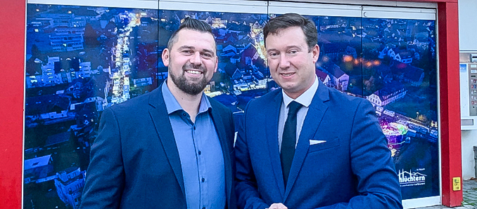 Der designierte Sinntaler Bürgermeister Thomas Henfling (links) und Schlüchterns Bürgermeister Matthias Möller Foto: B&R