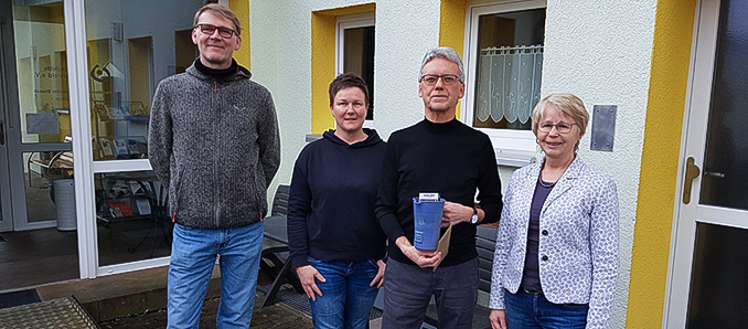 Martin Brosche, Geschäftsführer Pädagogisch-Therapeutische-Wohngruppen Schuman Held Schenklengsfeld, Maren Colton, Geschäftsführerin Pro Familia Bad Hersfeld, Erwin Binkofski, Karola Günther. Foto: Paritätischer Wohlfahrtsverband