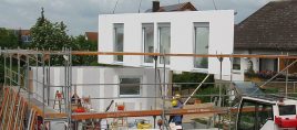 Hausbau f