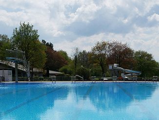 Freibad pet1