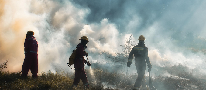 Mindestens zwölf Tote bei Waldbränden in Südspanien
