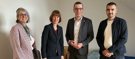 Neues Frauenhaus im Vogelsbergkreis eröffnet: Sozialministerin Hofmann übergab Förderbescheid